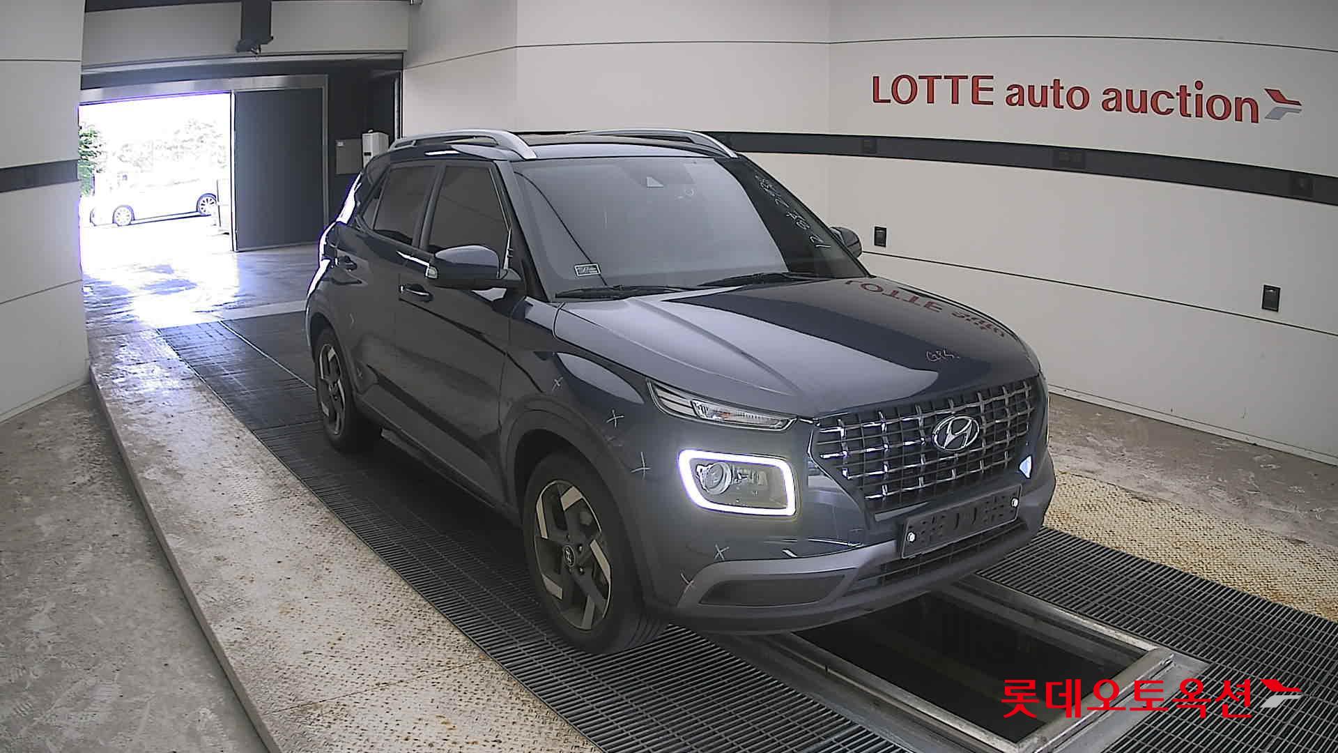 2020 - hyundai venue