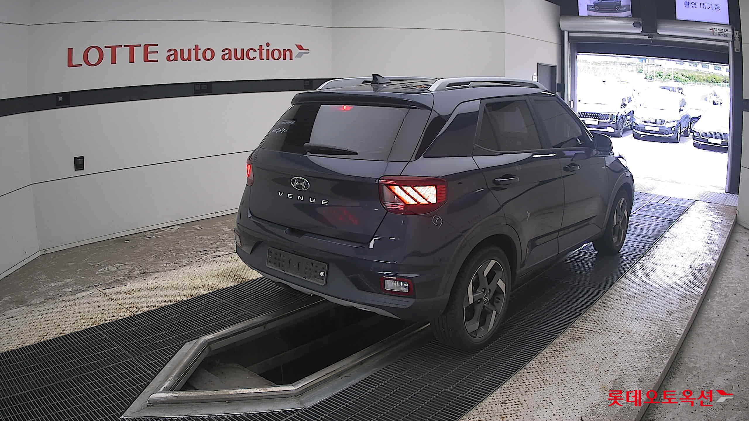 2020 - hyundai venue