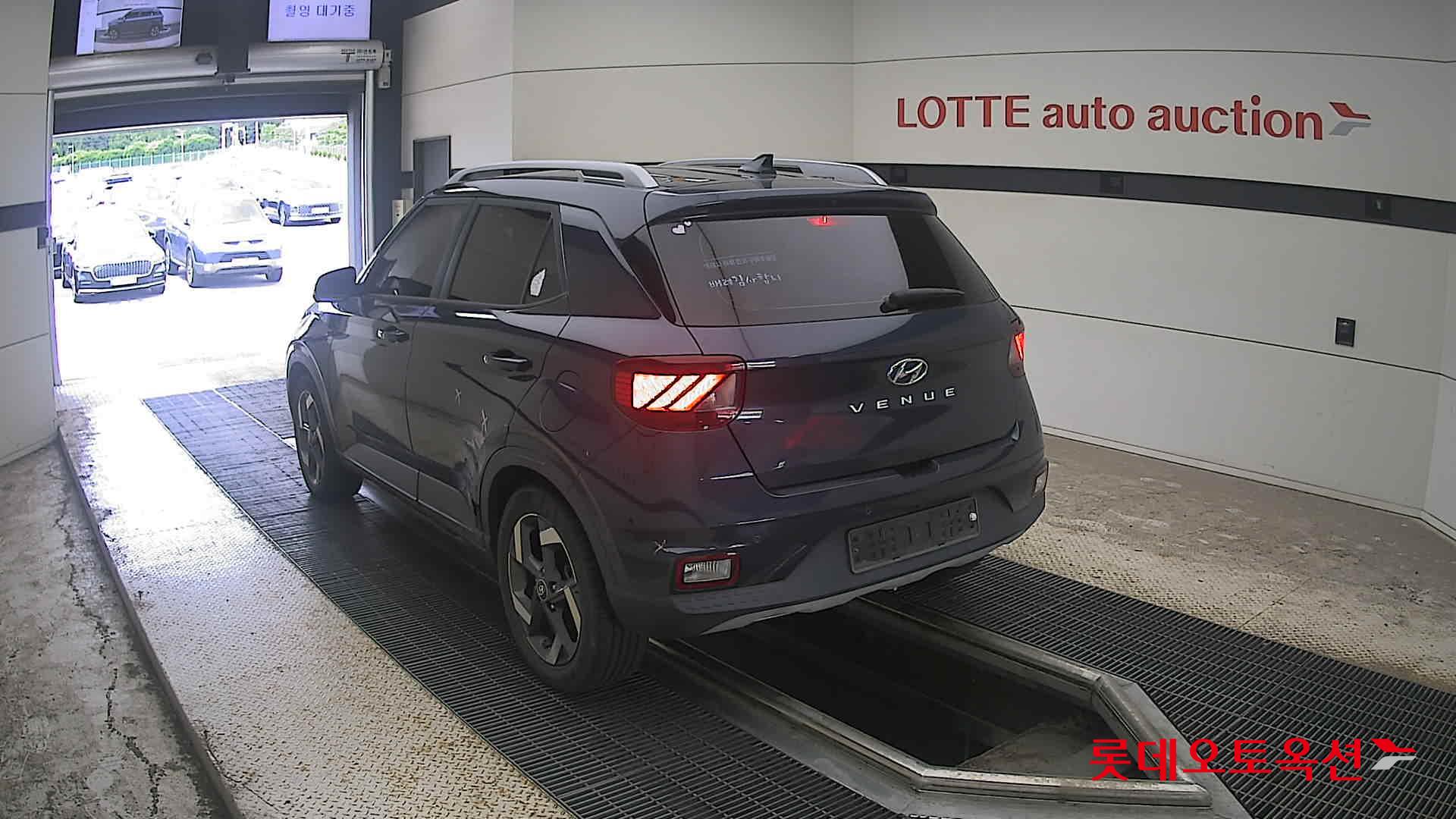 2020 - hyundai venue