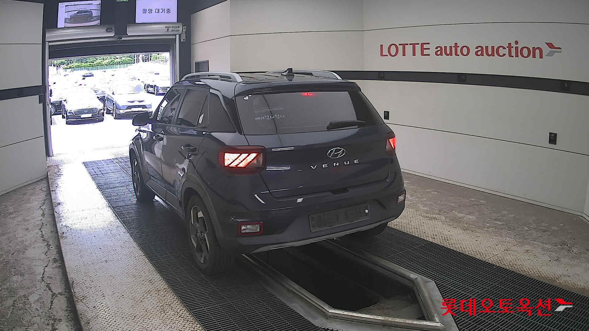 2020 - hyundai venue