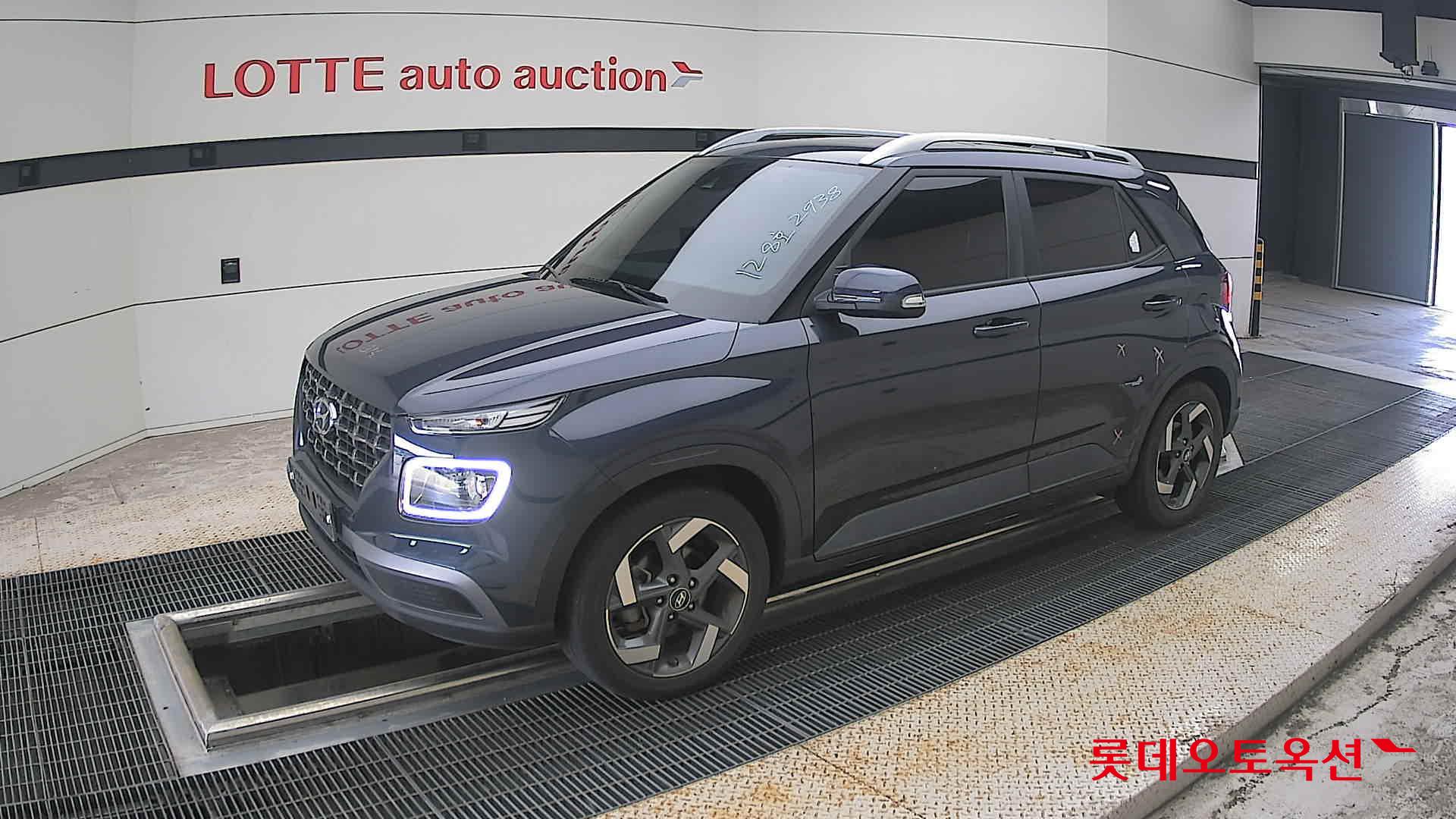 2020 - hyundai venue