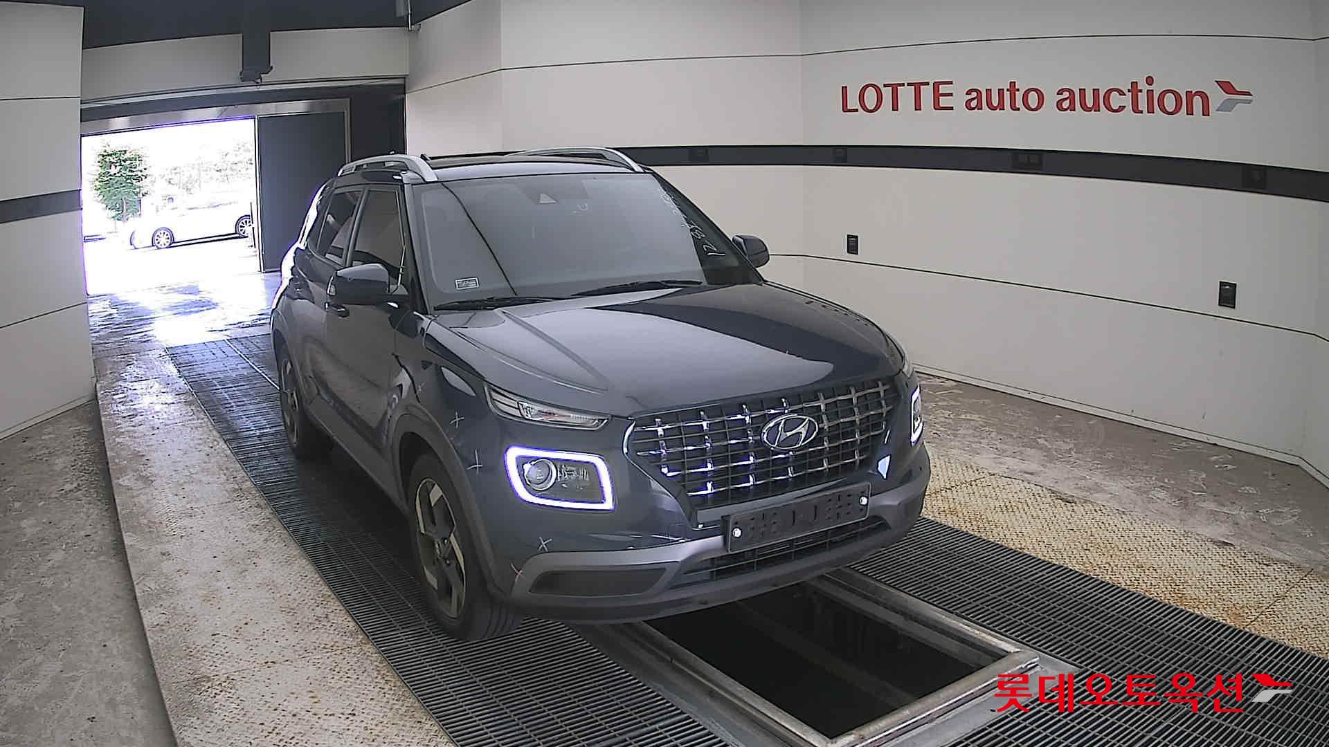 2020 - hyundai venue