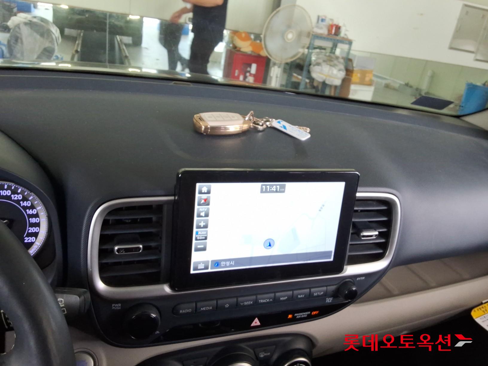 2020 - hyundai venue