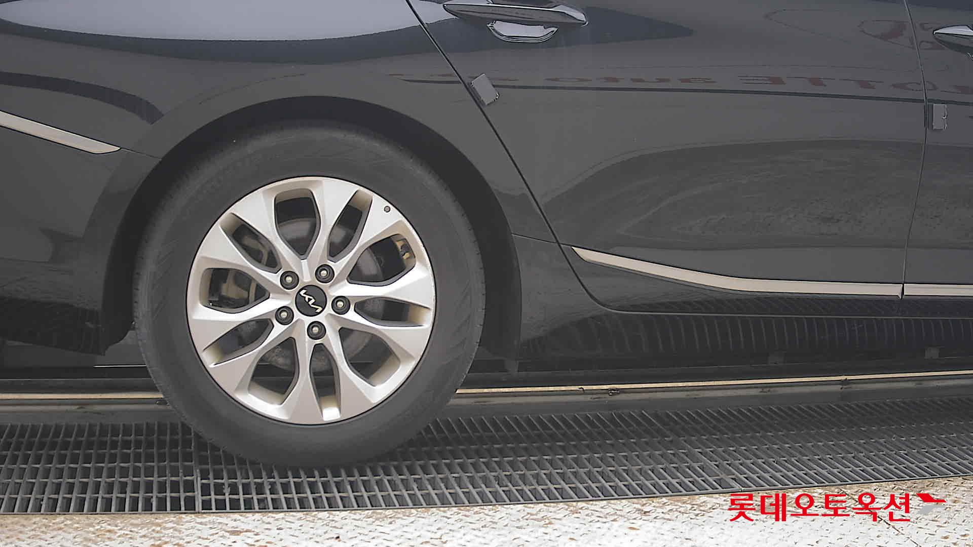 2022 - kia k8