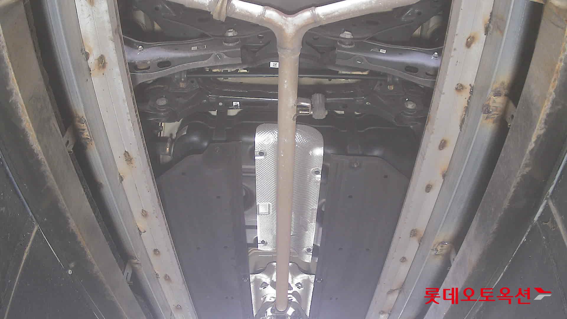 2022 - kia k8
