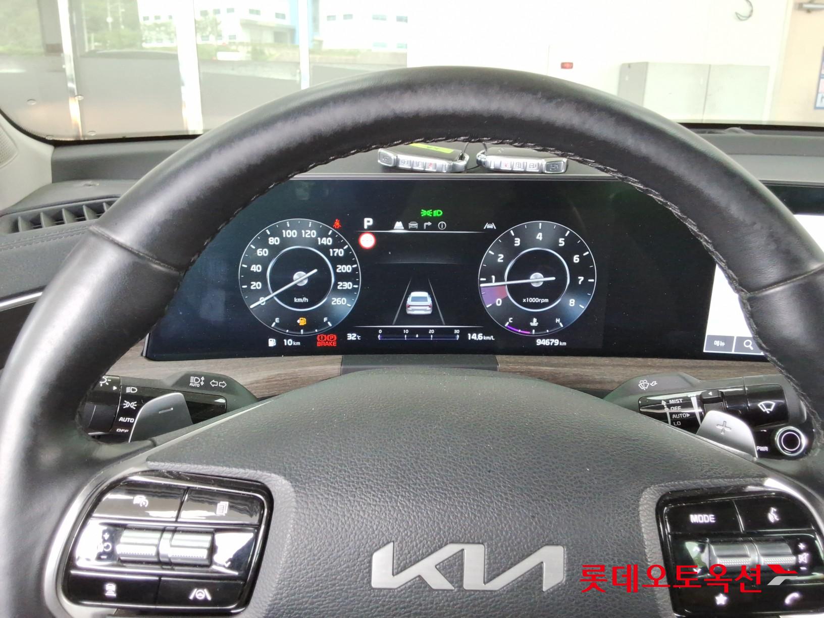 2022 - kia k8