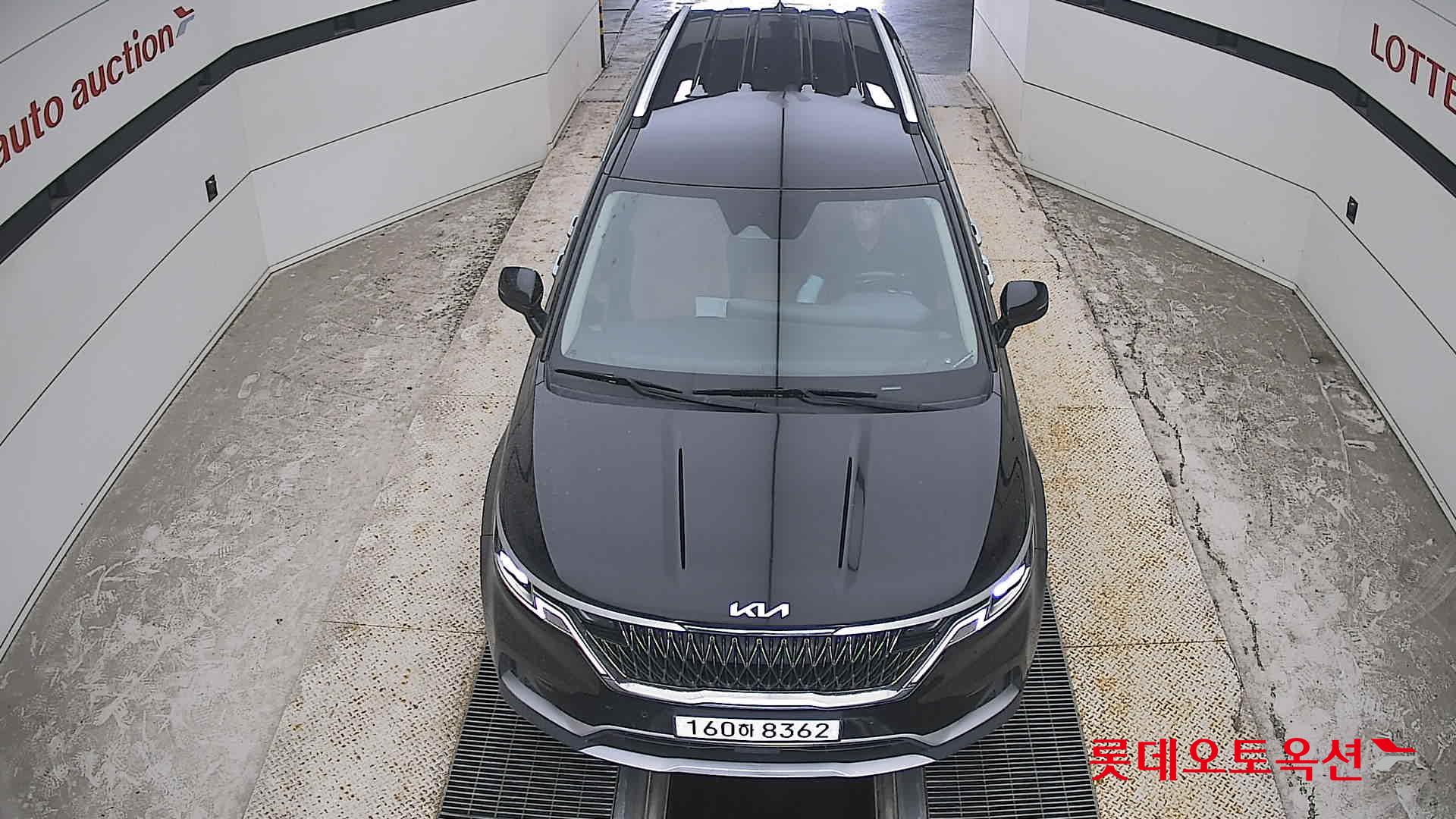 2022 - kia carnival