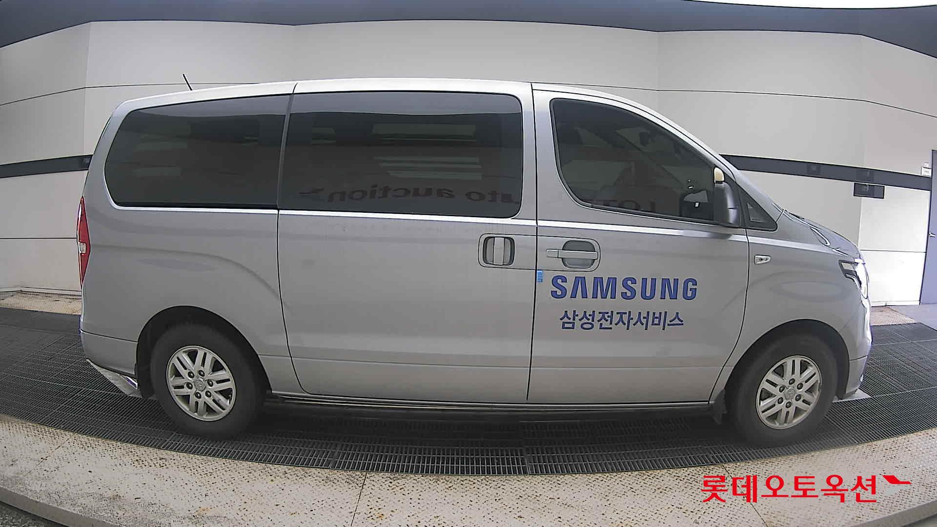 2021 - hyundai grand starex