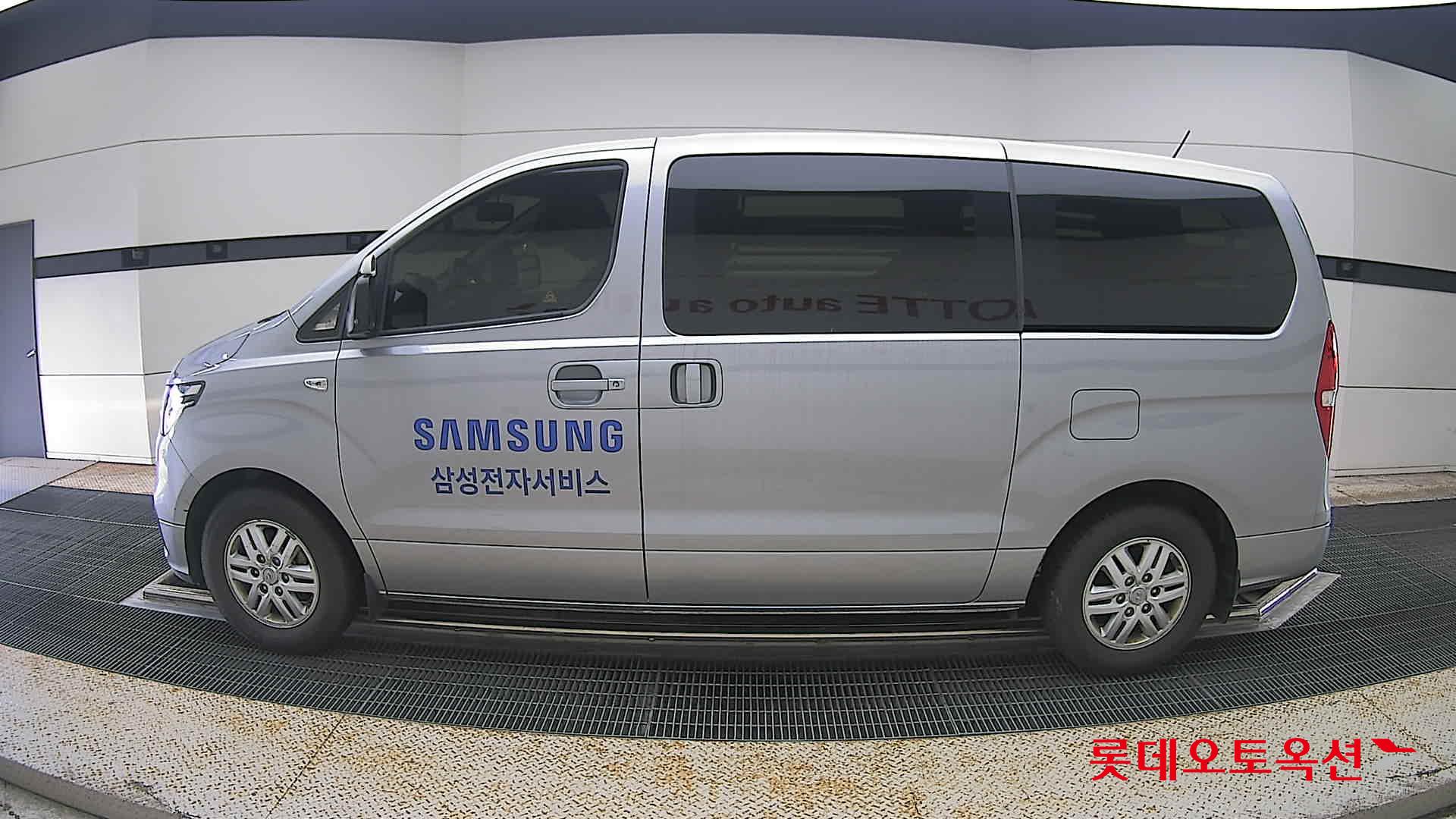 2021 - hyundai grand starex
