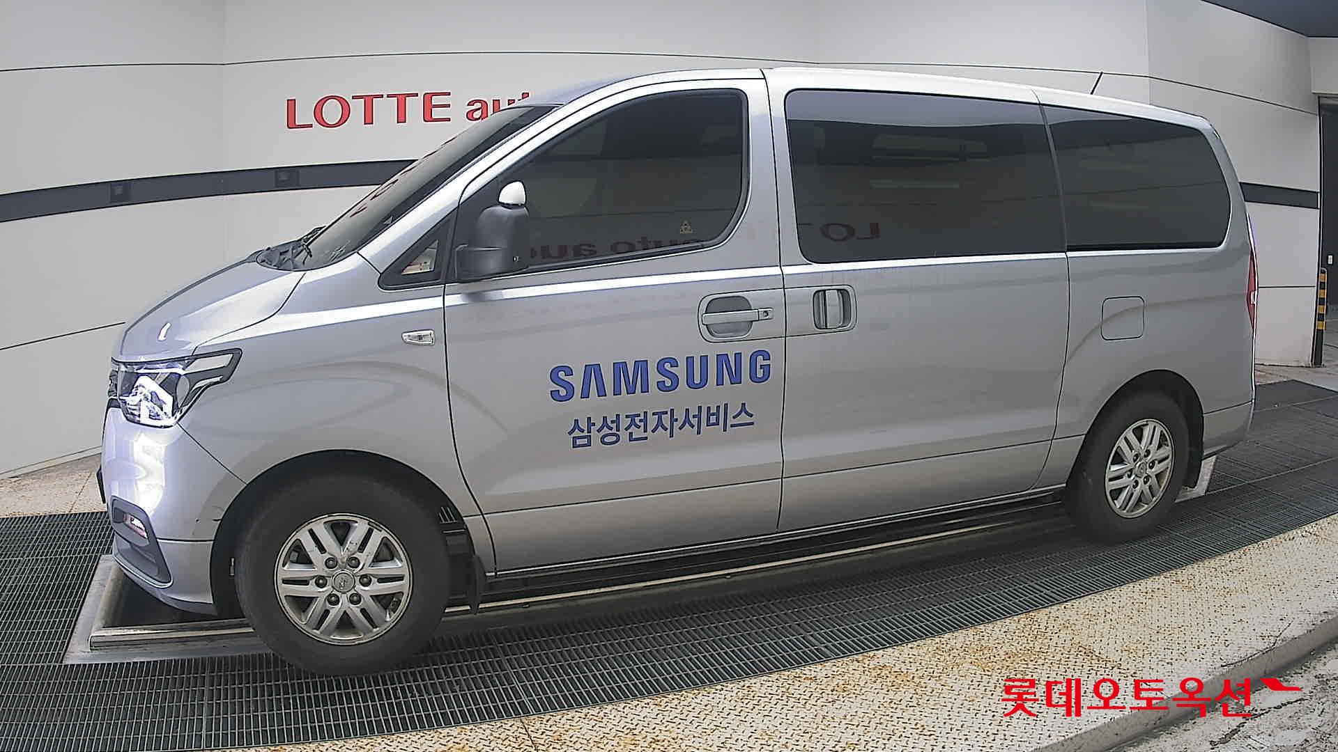 2021 - hyundai grand starex