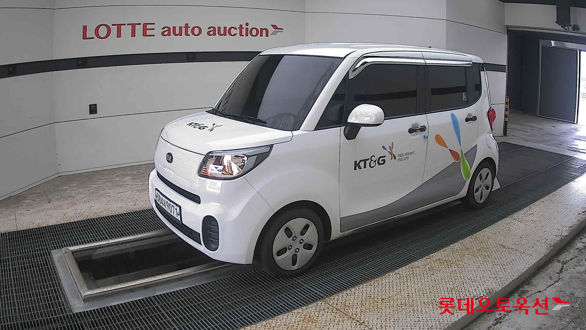 2020 - kia ray