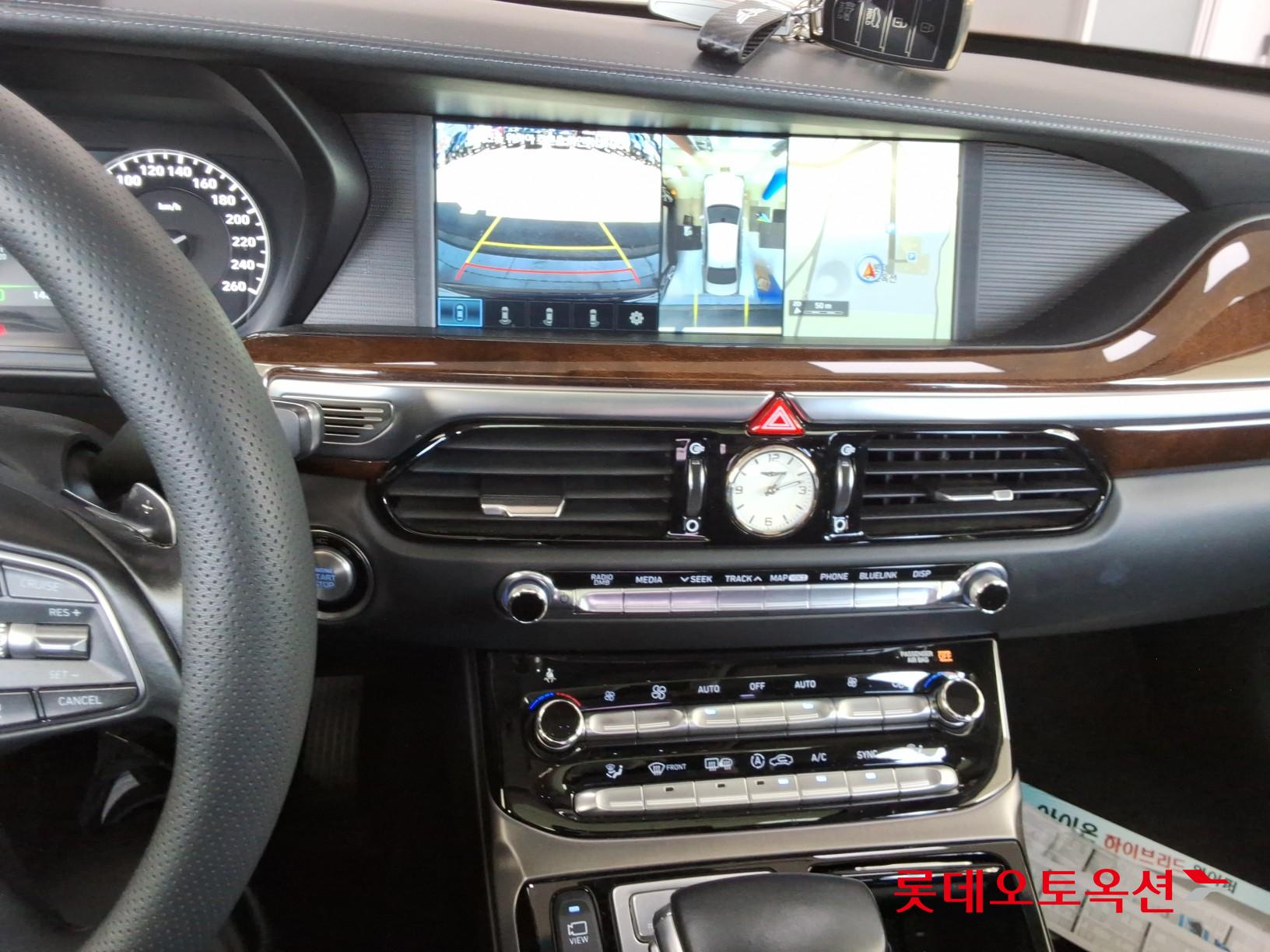 2018 - genesis eq900