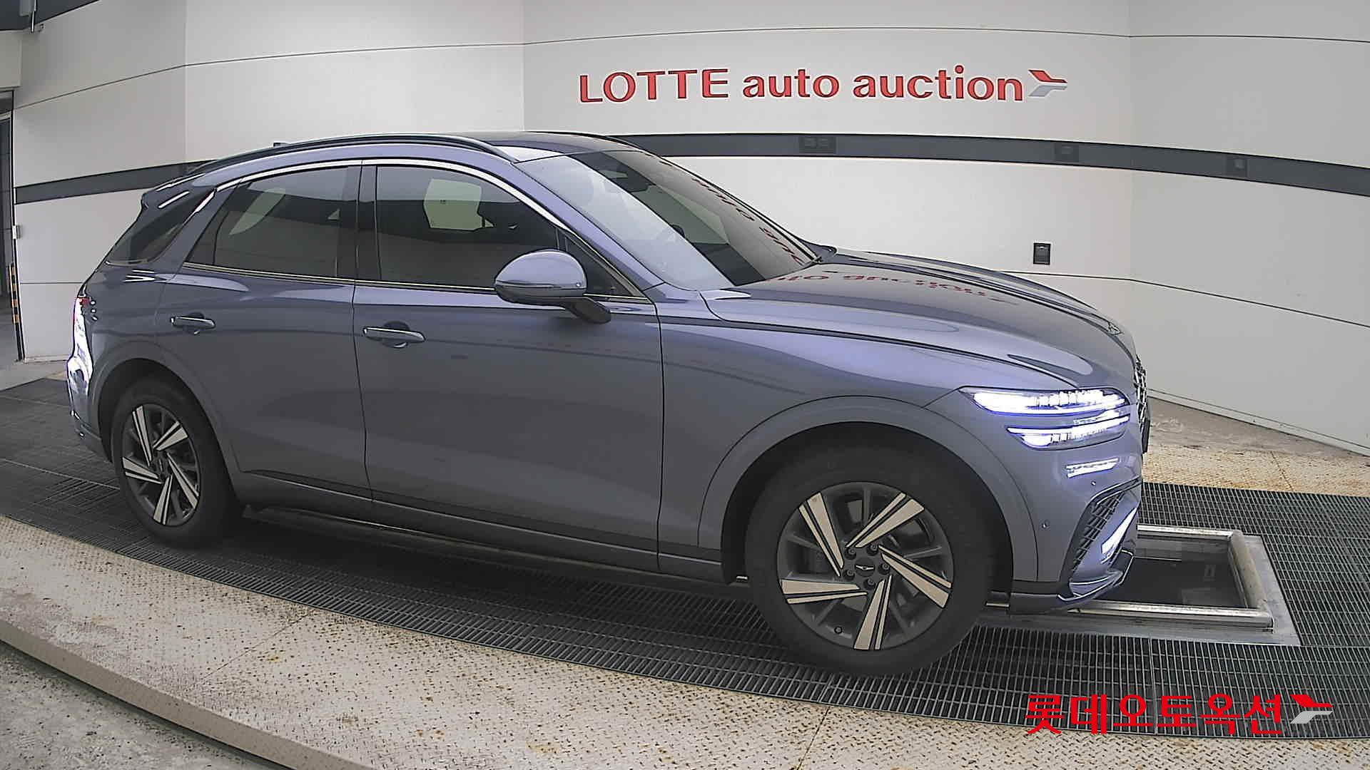 2025 - genesis gv70