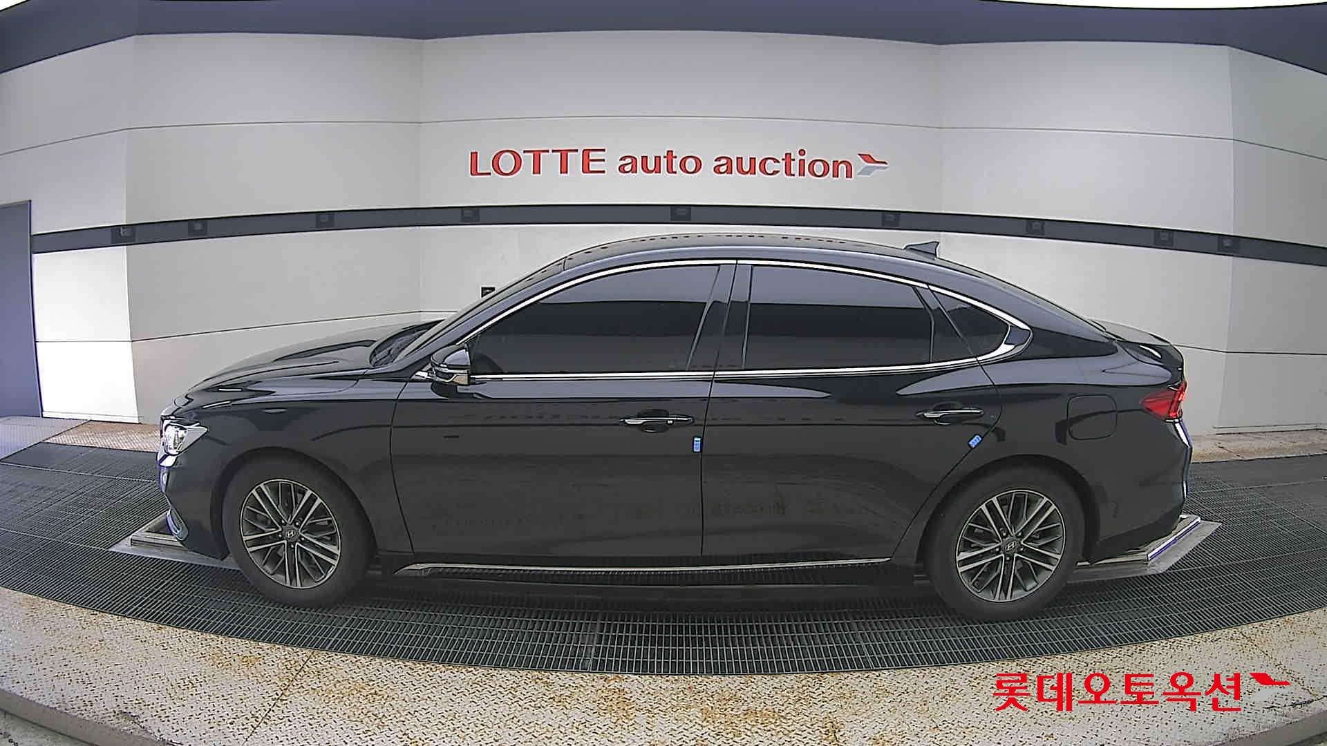 2018 - hyundai grandeur