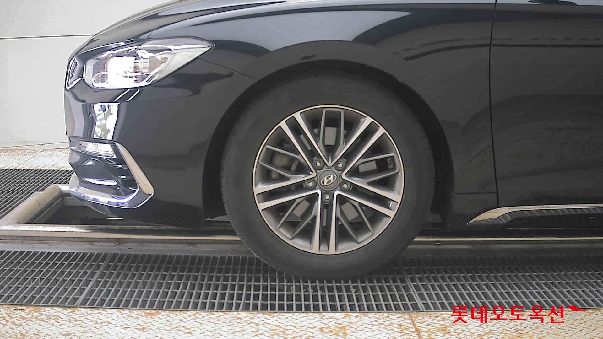2018 - hyundai grandeur