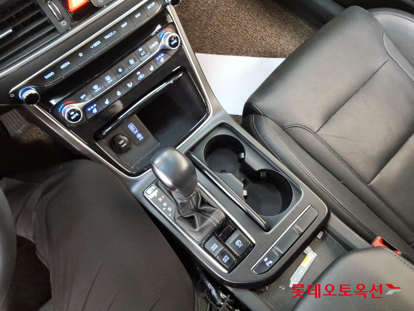 2018 - hyundai grandeur