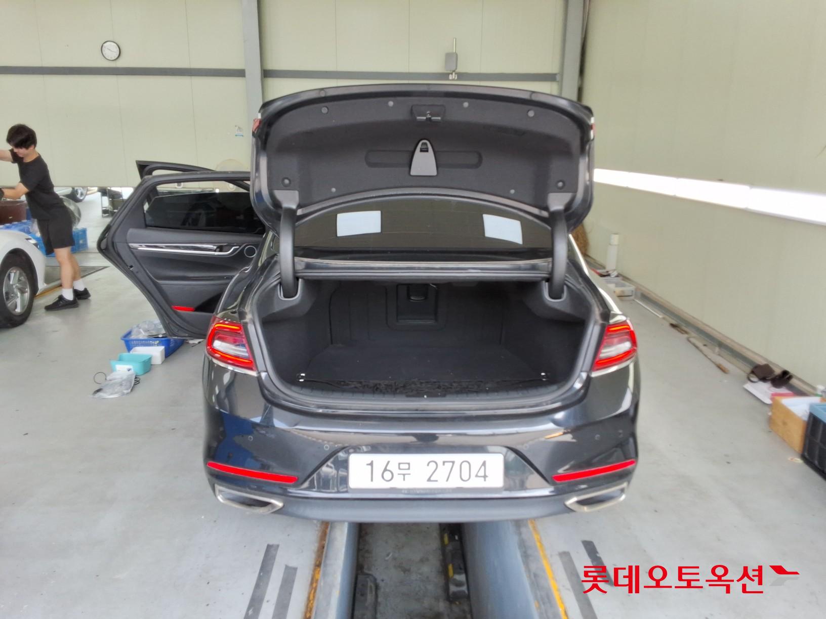 2018 - hyundai grandeur