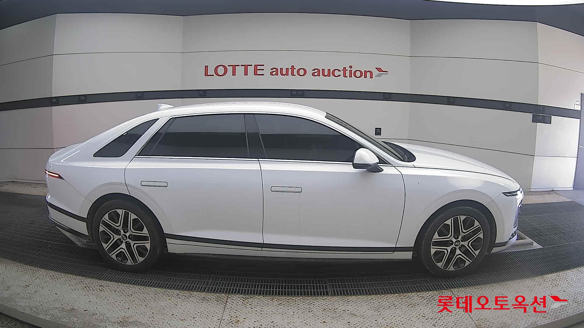 2023 - hyundai grandeur