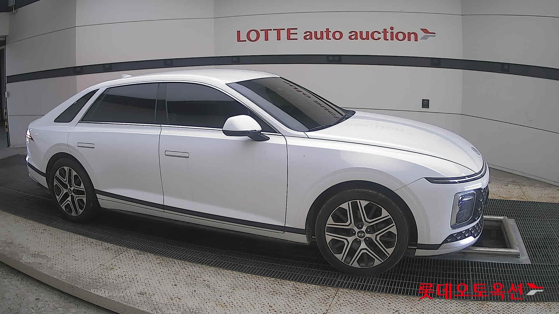 2023 - hyundai grandeur