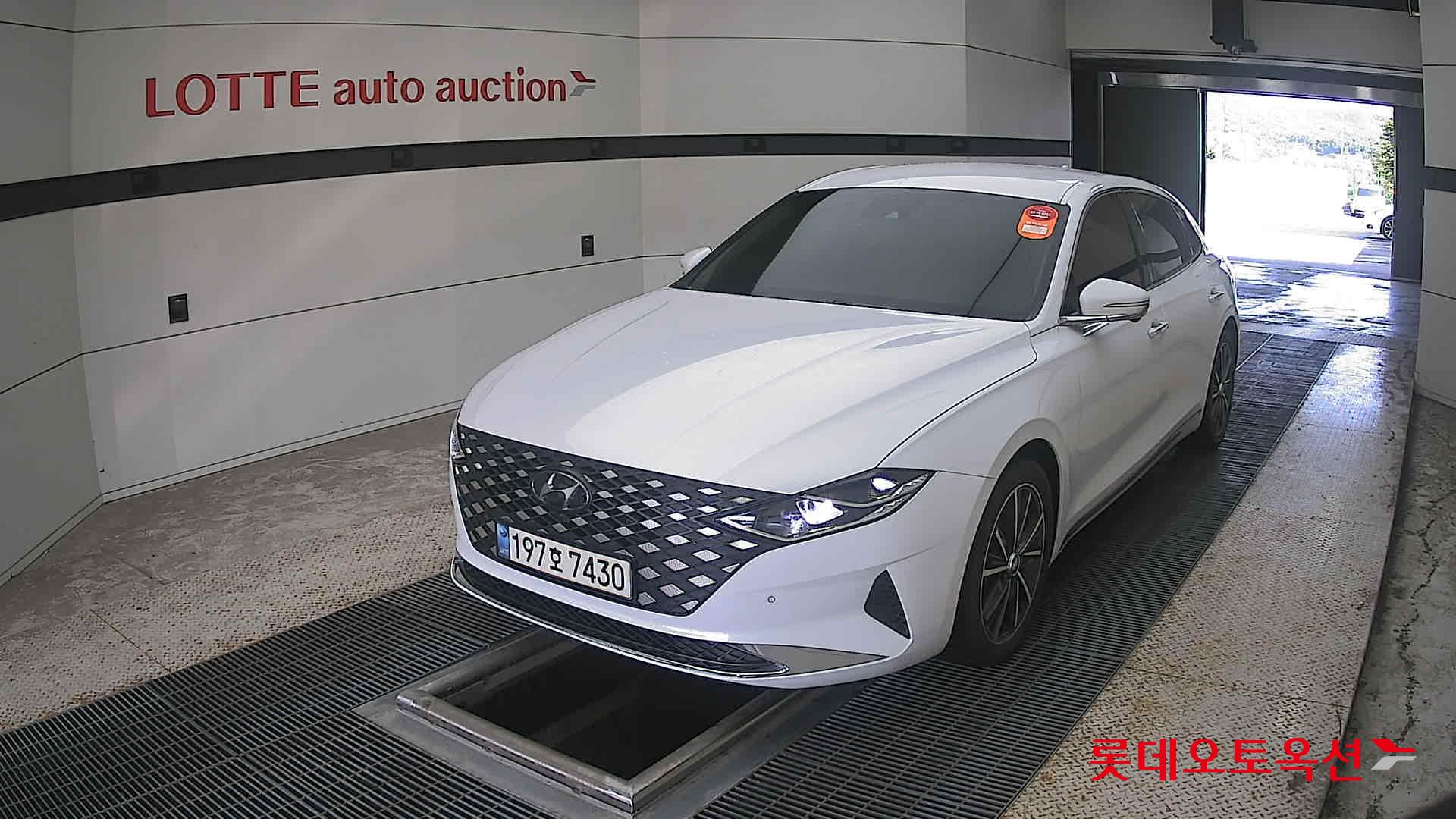 2022 - hyundai grandeur