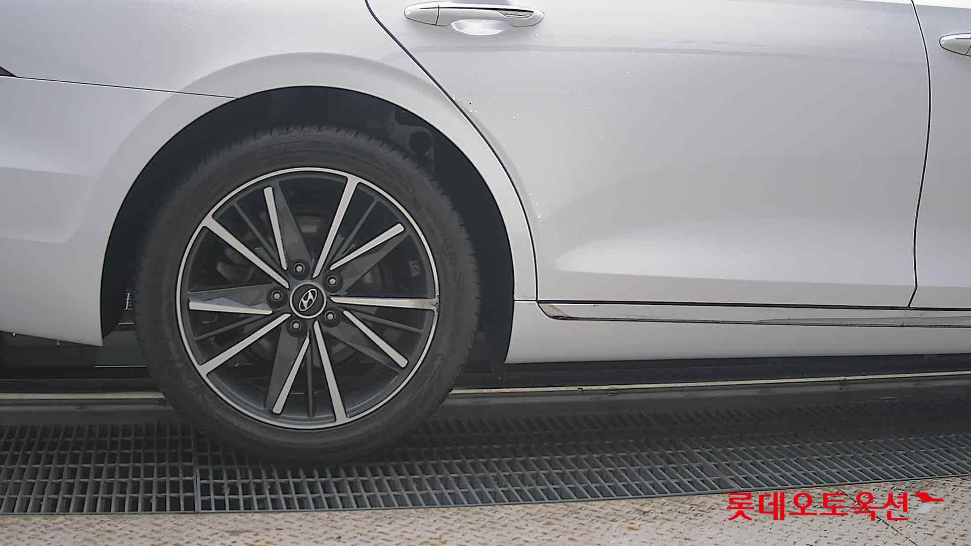 2022 - hyundai grandeur