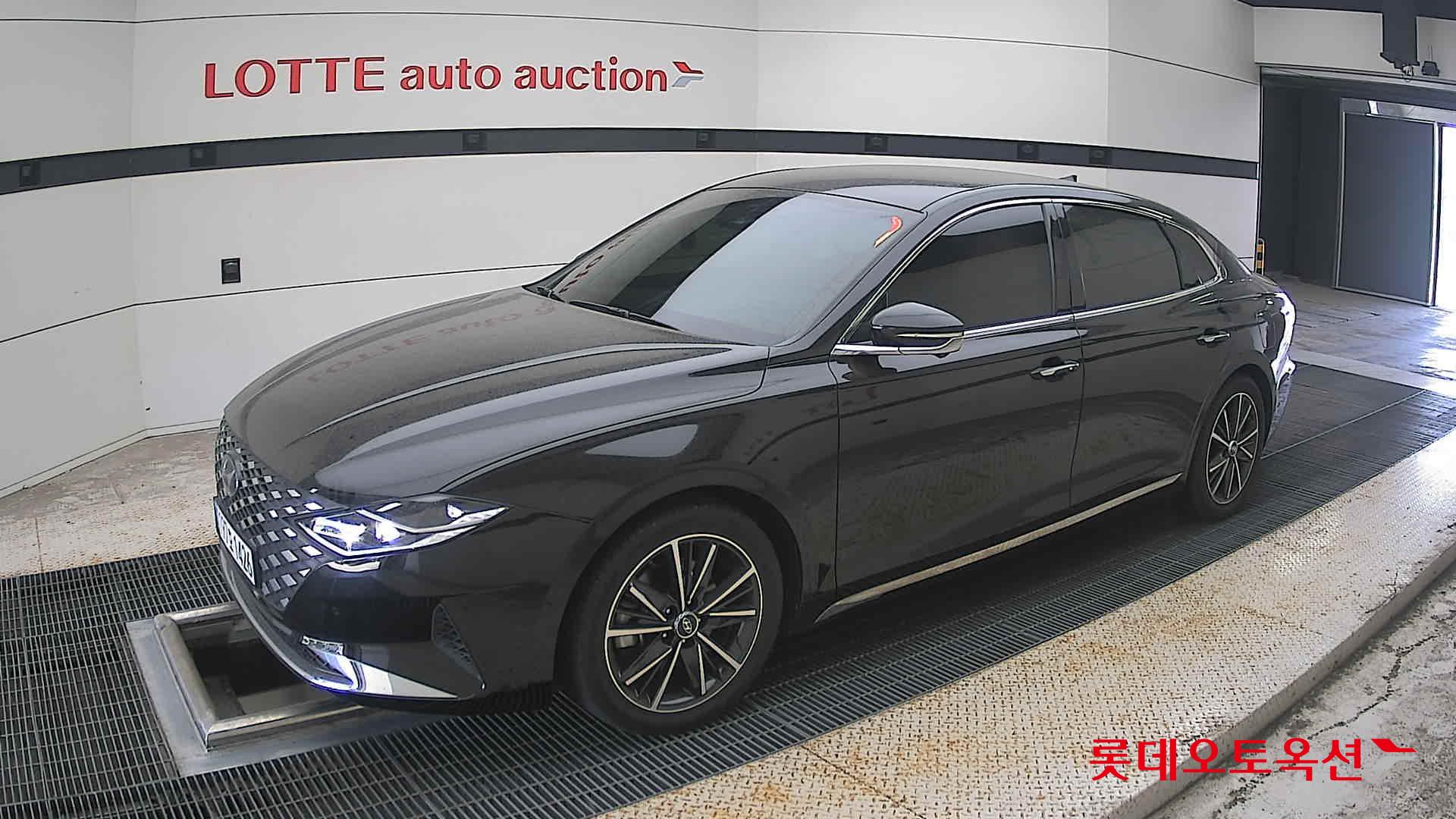 2022 - hyundai grandeur