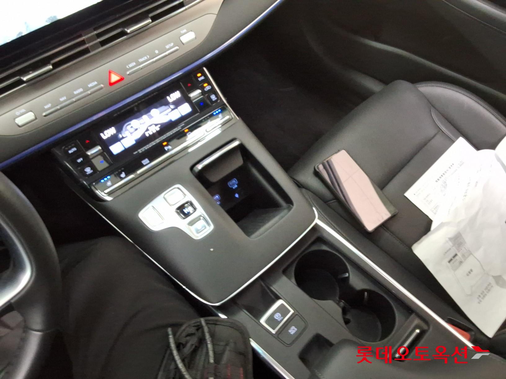 2022 - hyundai grandeur