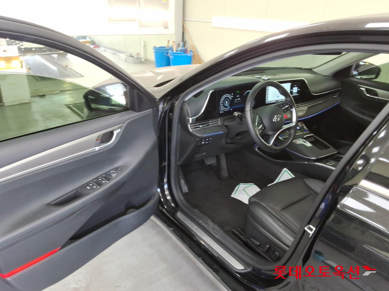 2022 - hyundai grandeur