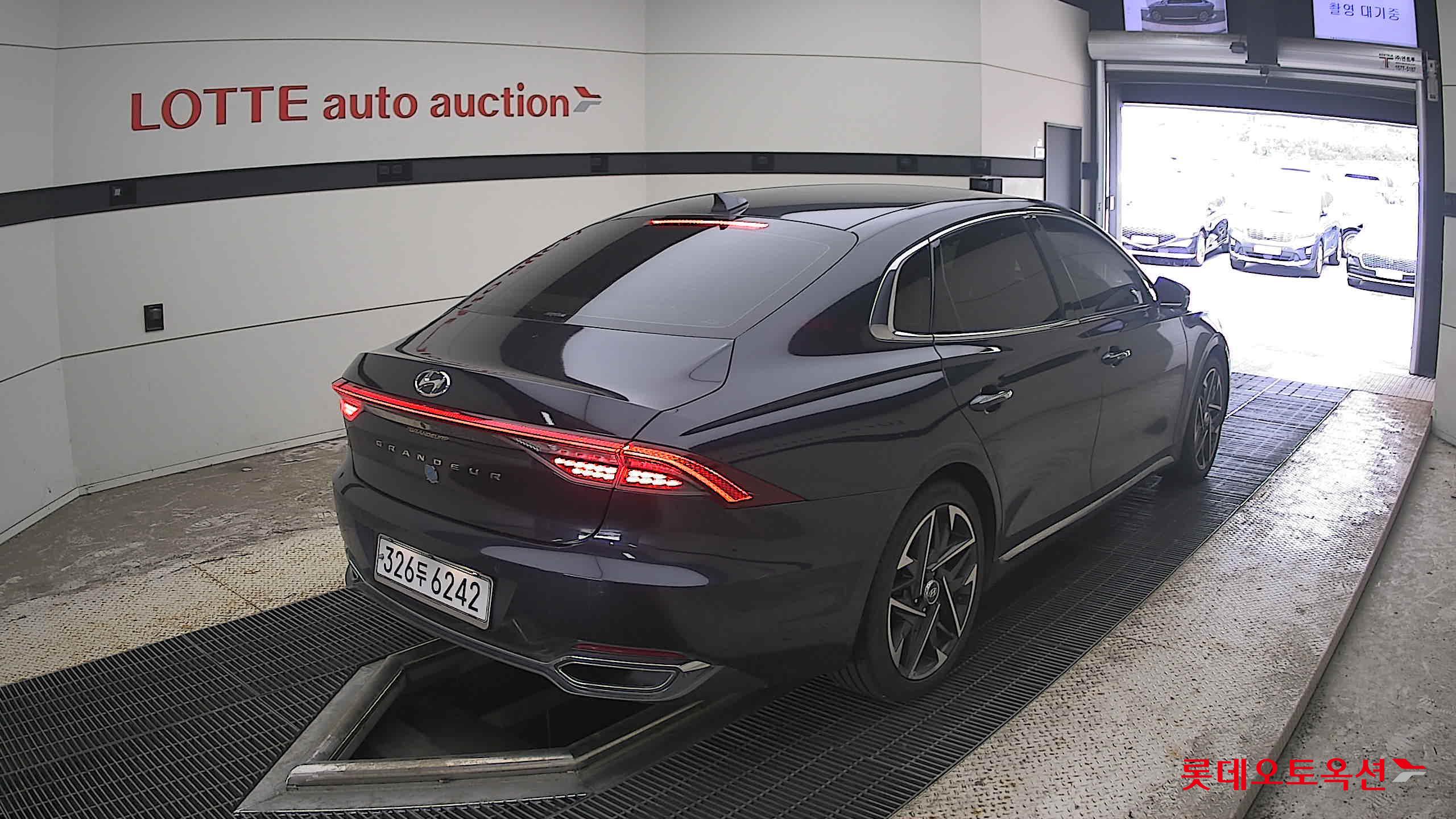 2020 - hyundai grandeur