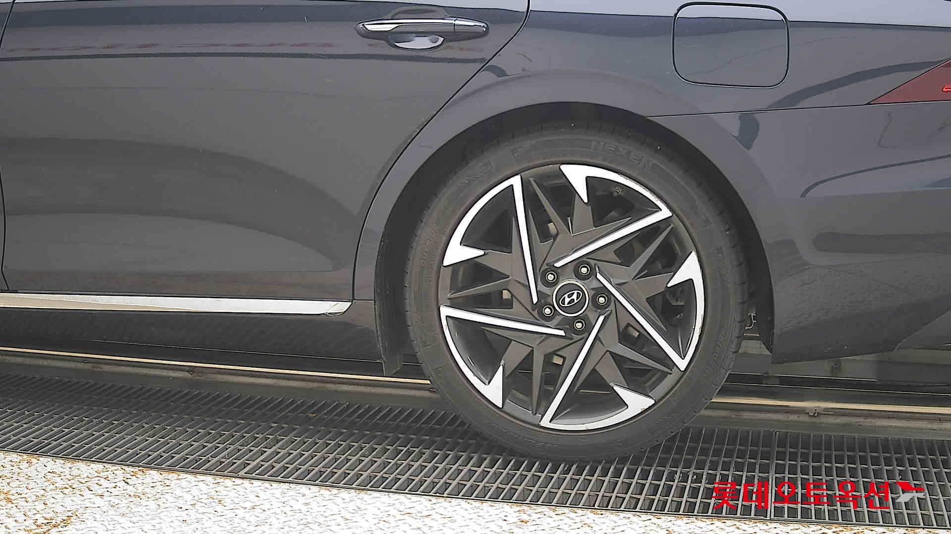 2020 - hyundai grandeur