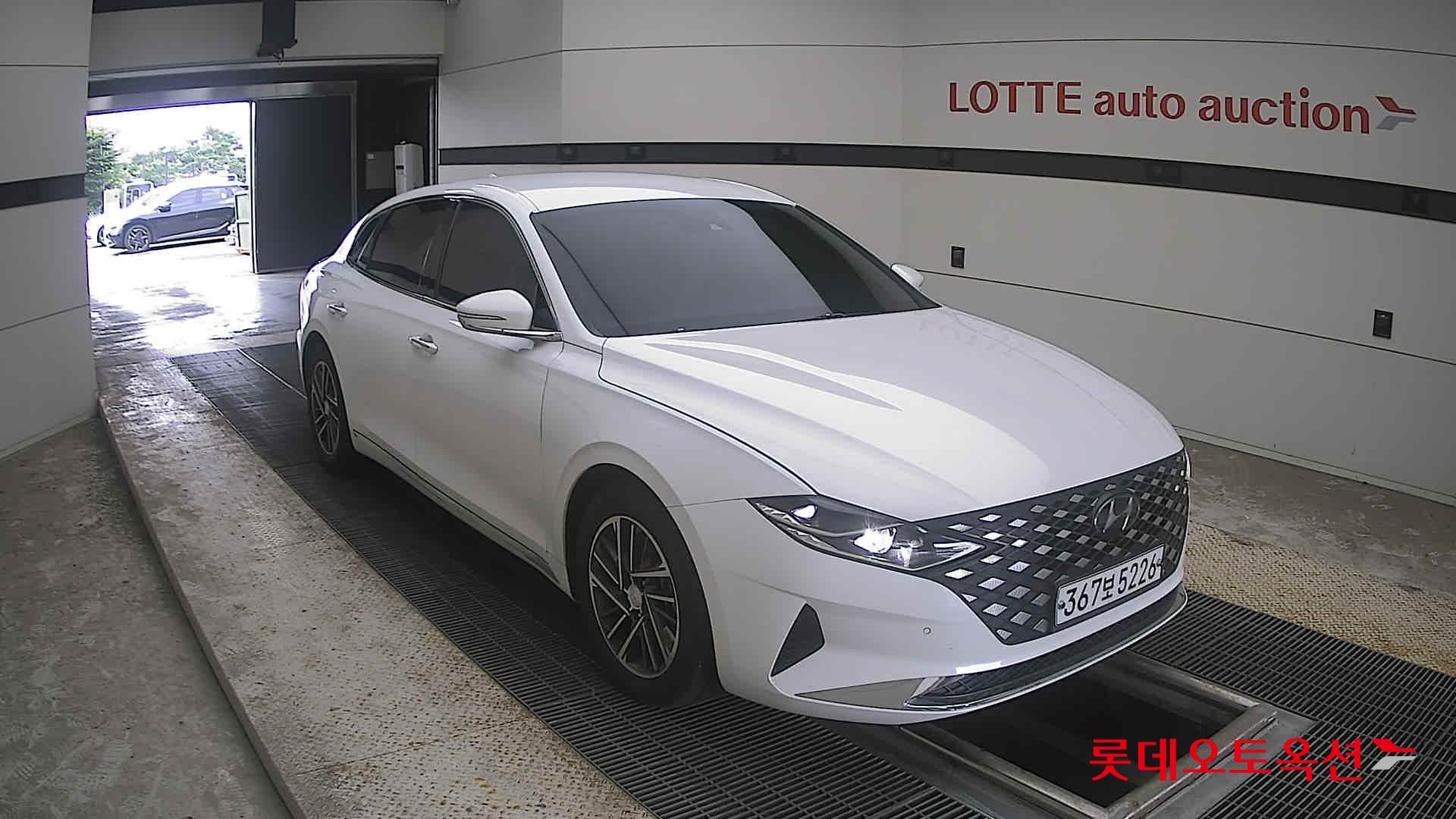 2020 - hyundai grandeur