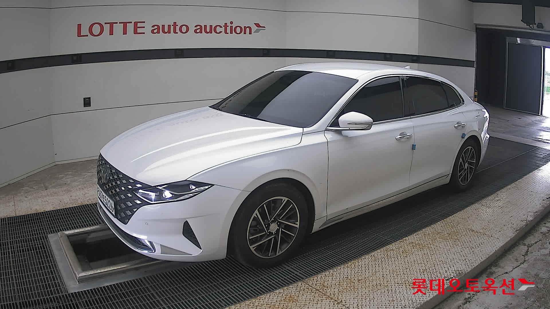 2020 - hyundai grandeur