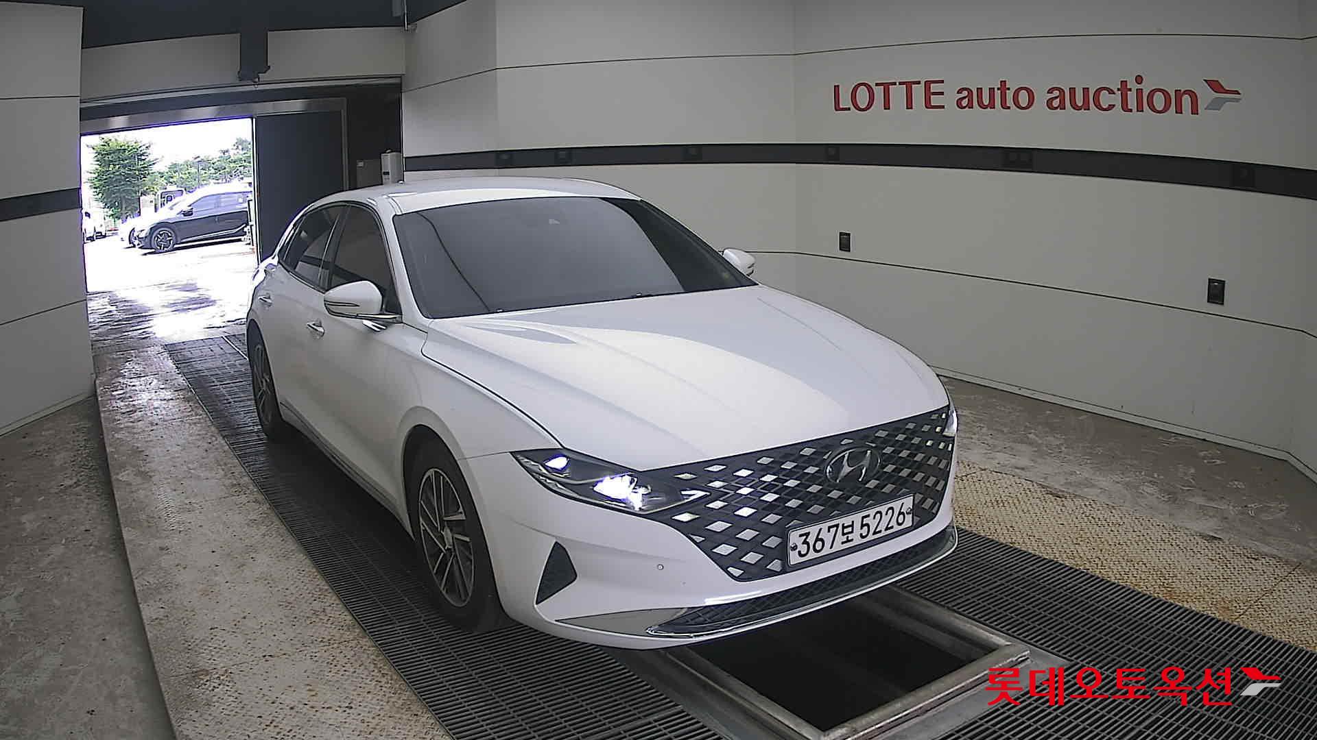 2020 - hyundai grandeur