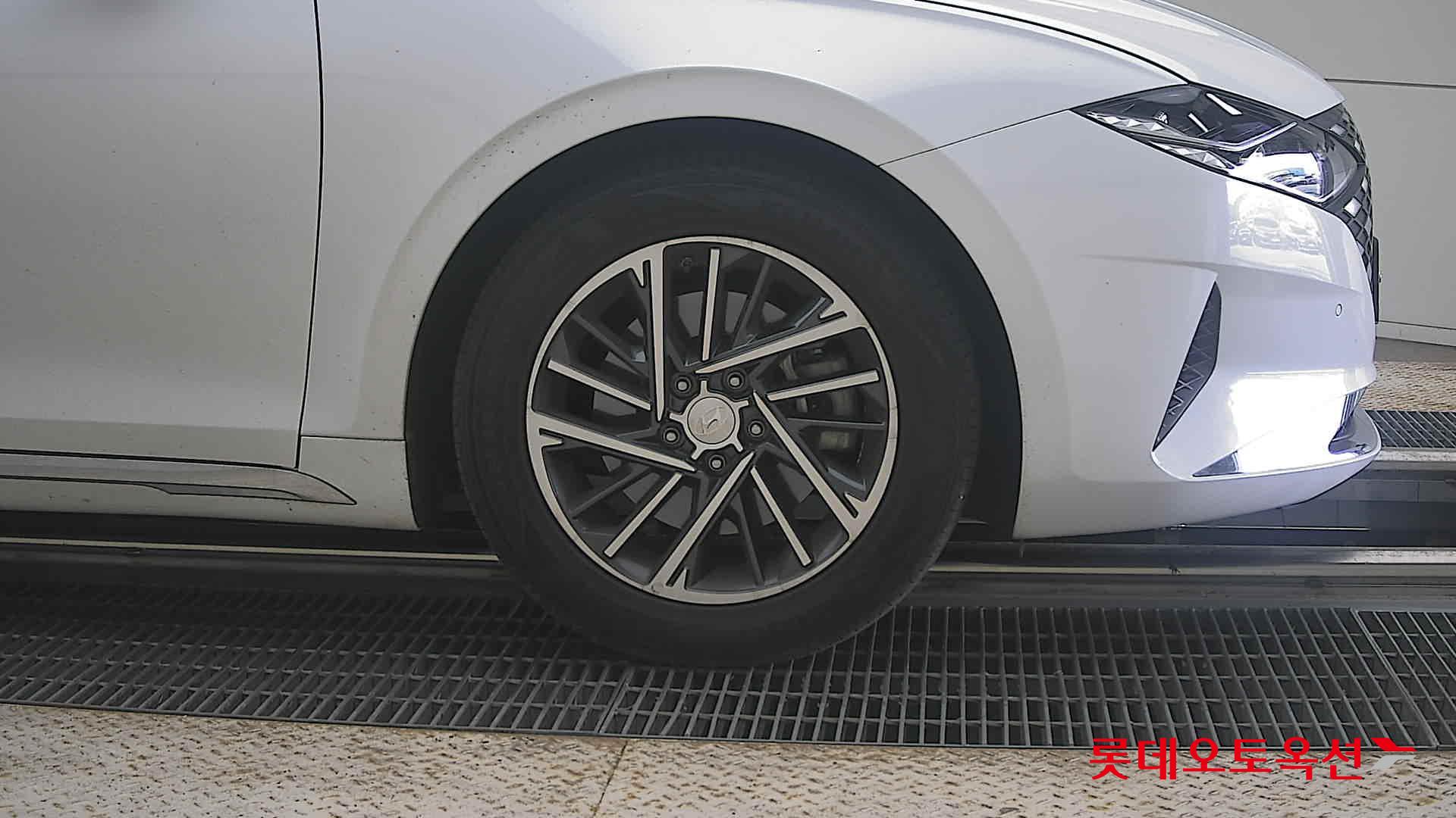2020 - hyundai grandeur