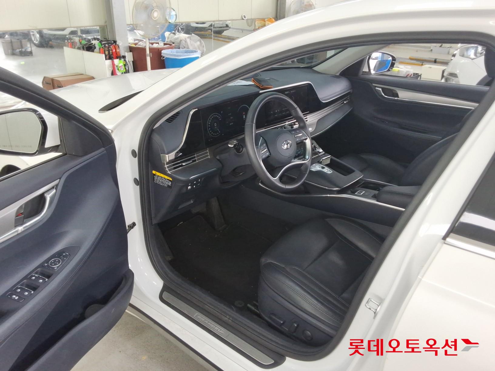 2020 - hyundai grandeur