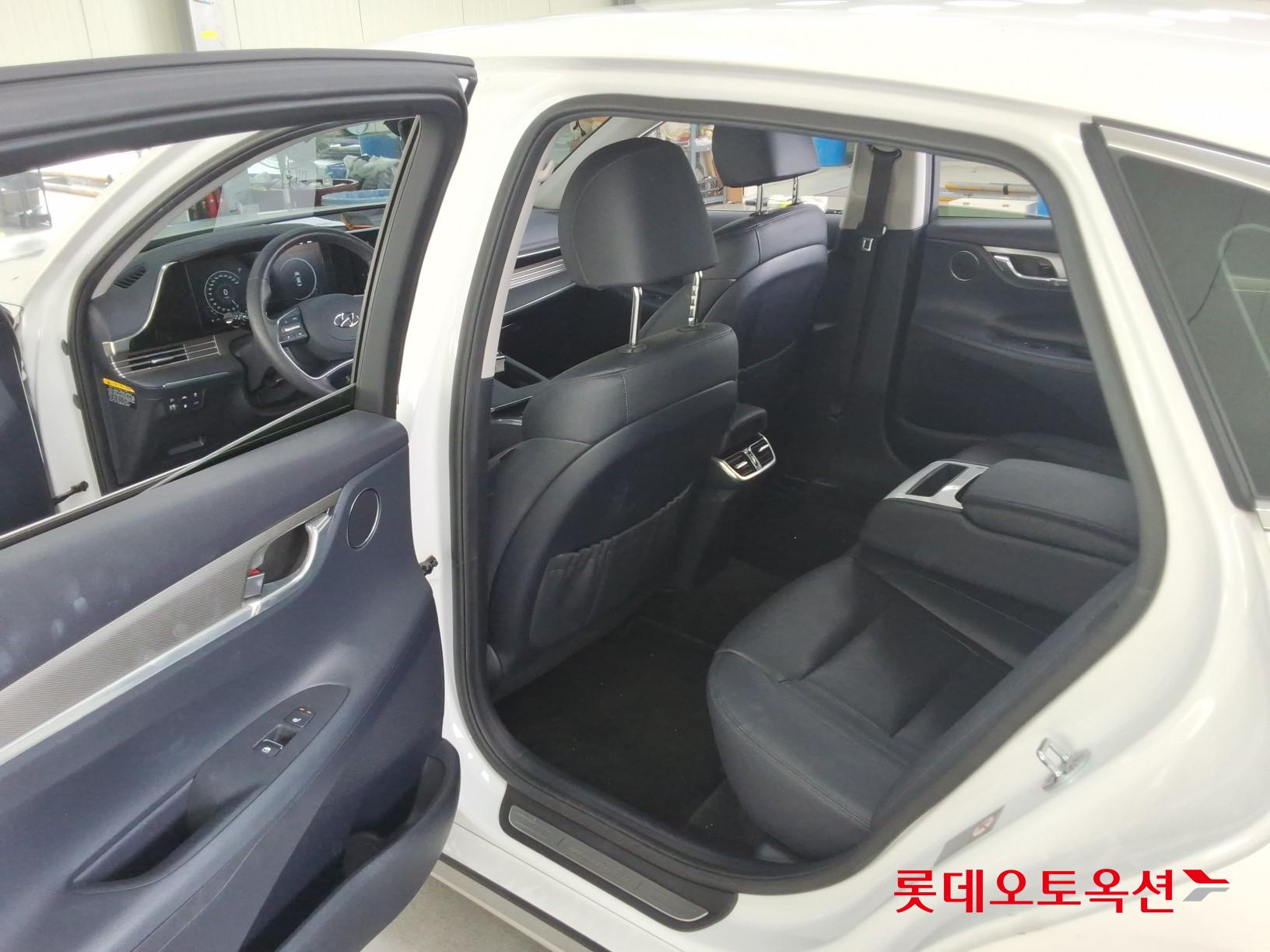 2020 - hyundai grandeur