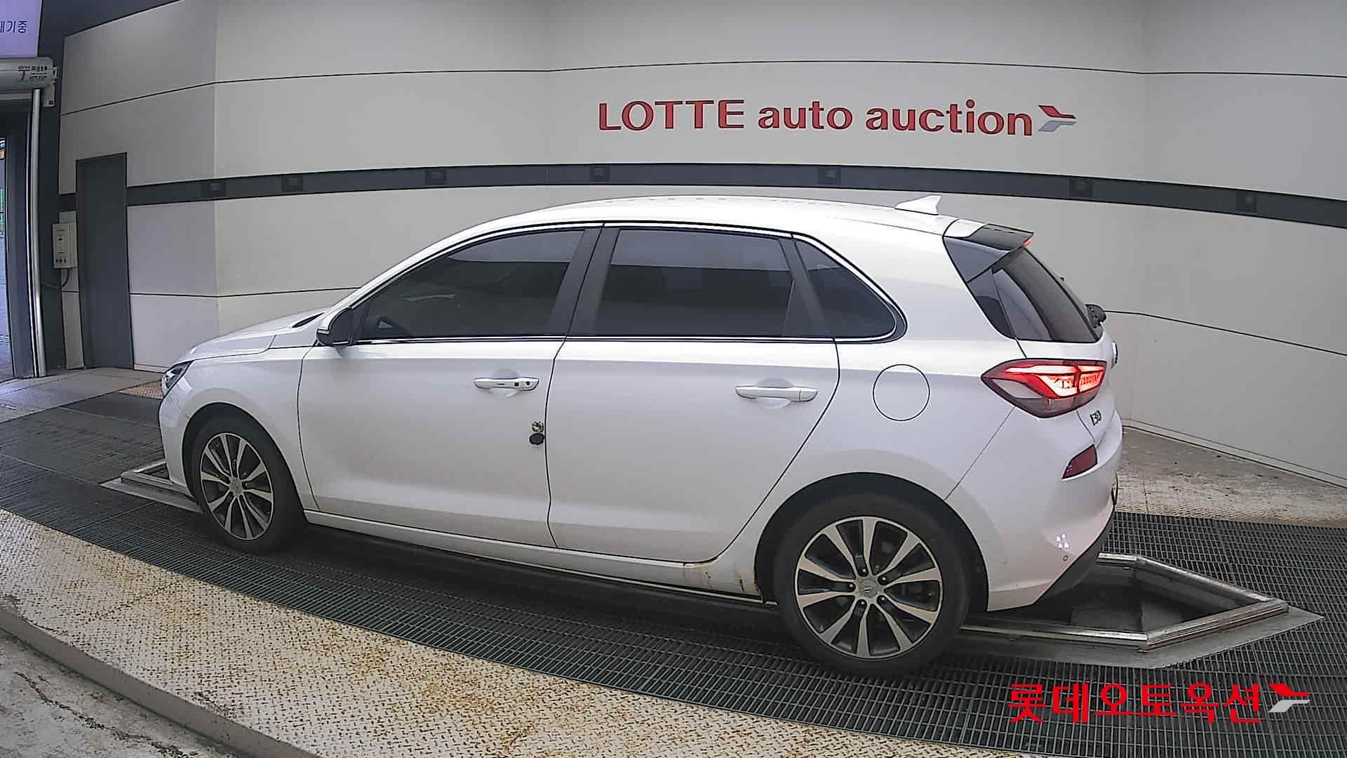 2018 - hyundai i30