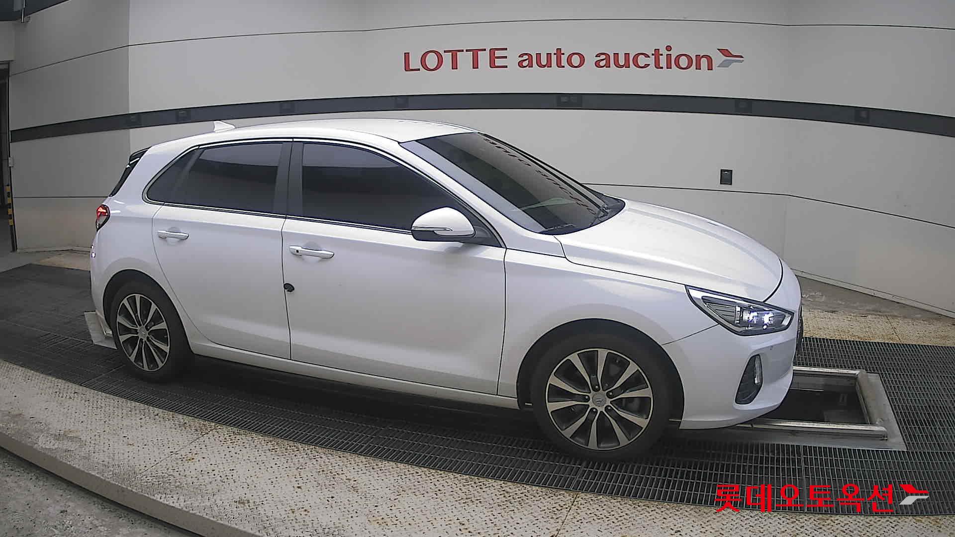 2018 - hyundai i30