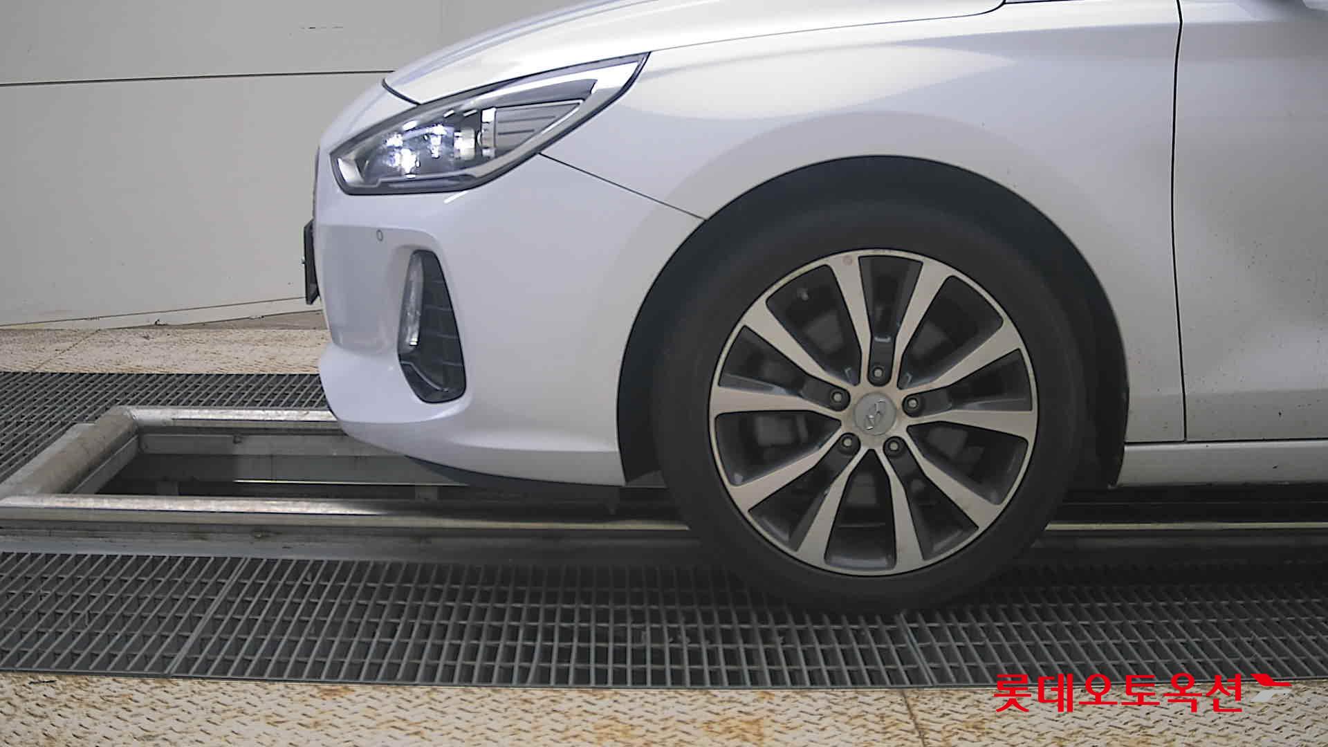 2018 - hyundai i30