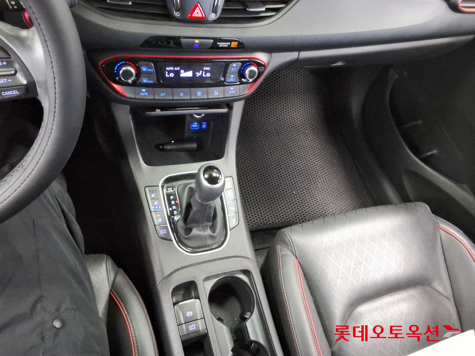 2018 - hyundai i30