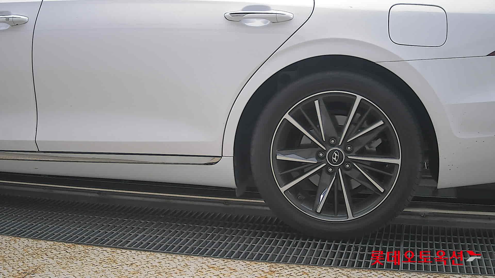 2023 - hyundai grandeur