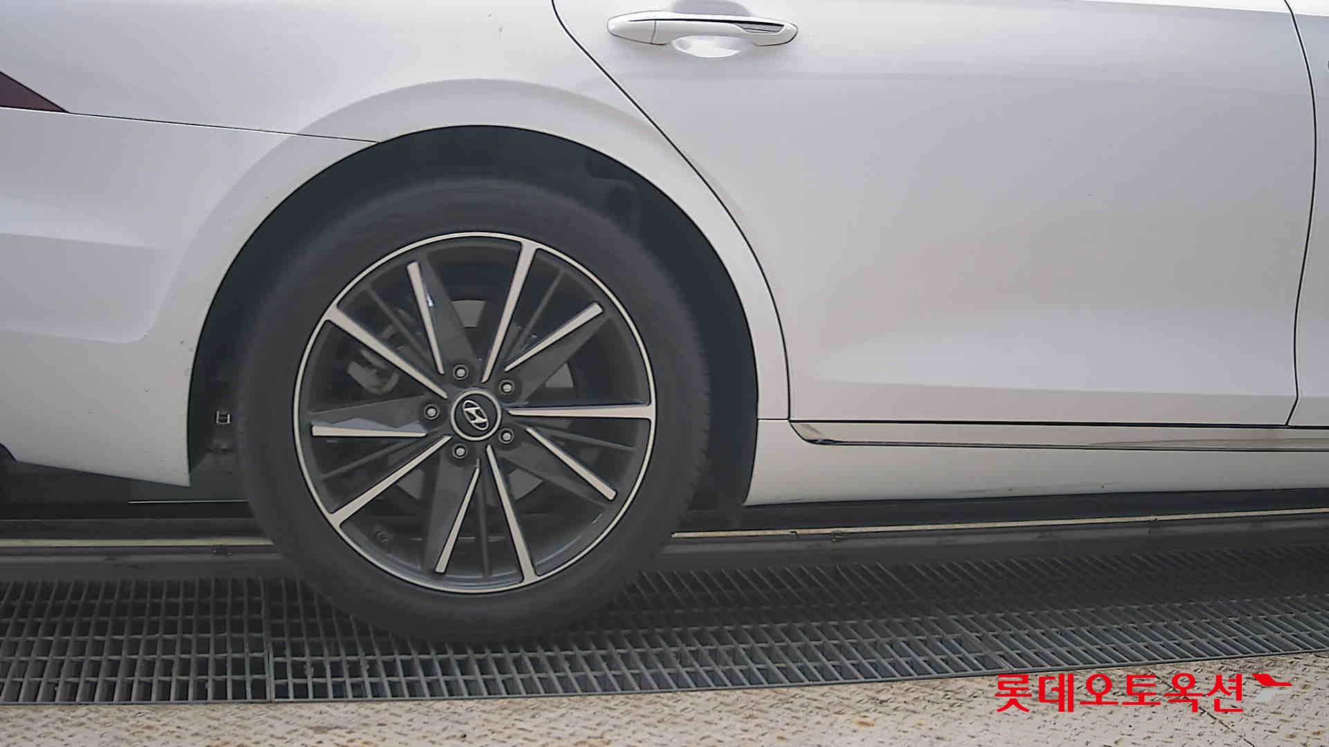 2023 - hyundai grandeur