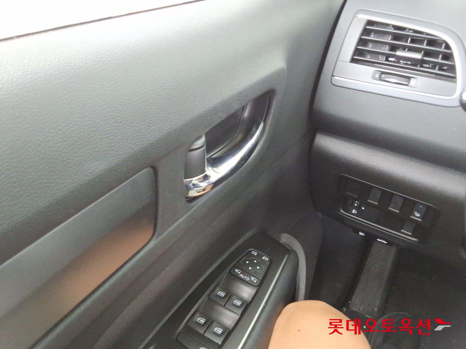 Renault Samsung Qm6 2023 — صورة 28