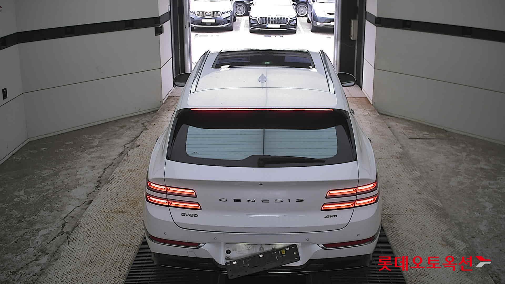 2022 - genesis gv80