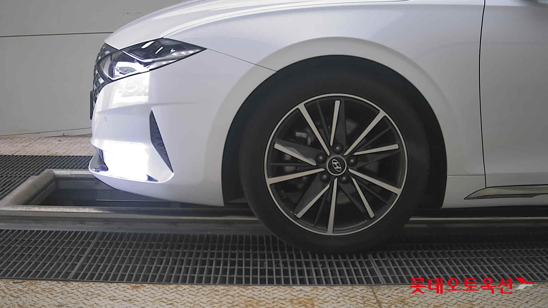 2022 - hyundai grandeur