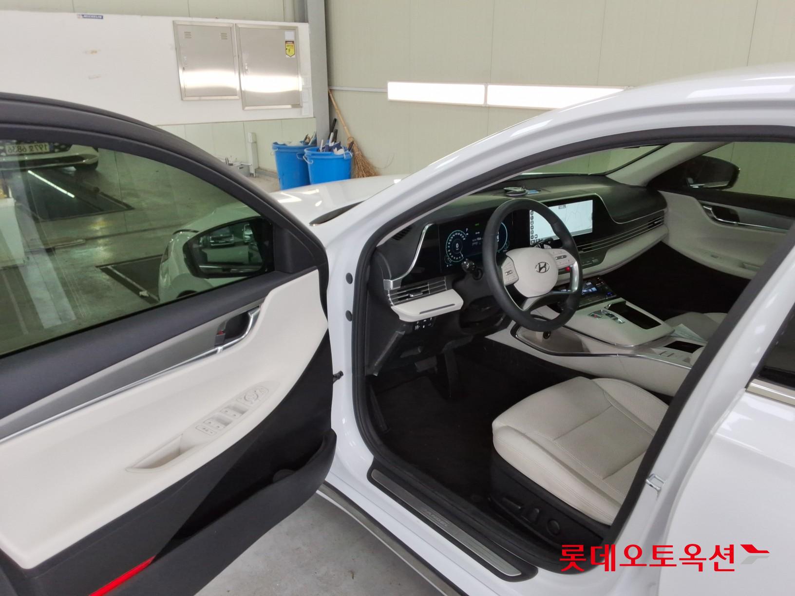 2022 - hyundai grandeur
