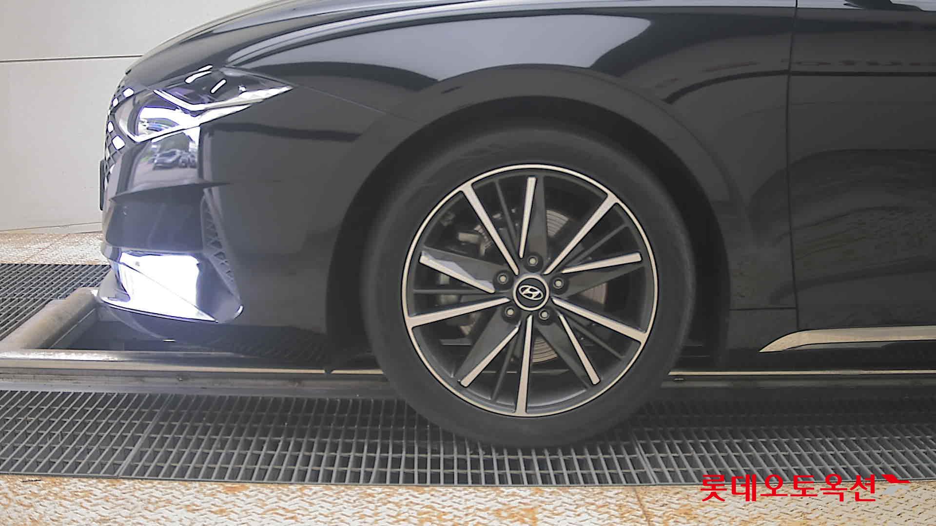 2022 - hyundai grandeur