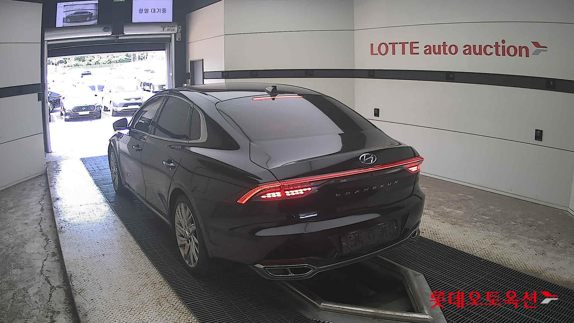 2022 - hyundai grandeur