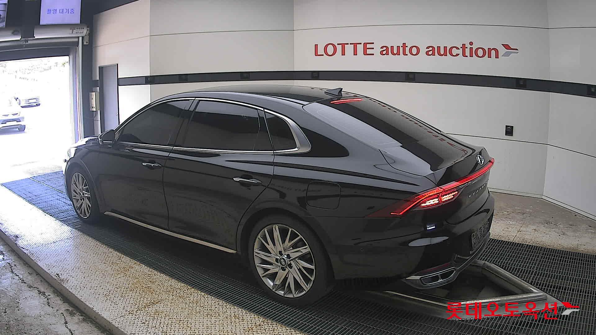 2022 - hyundai grandeur