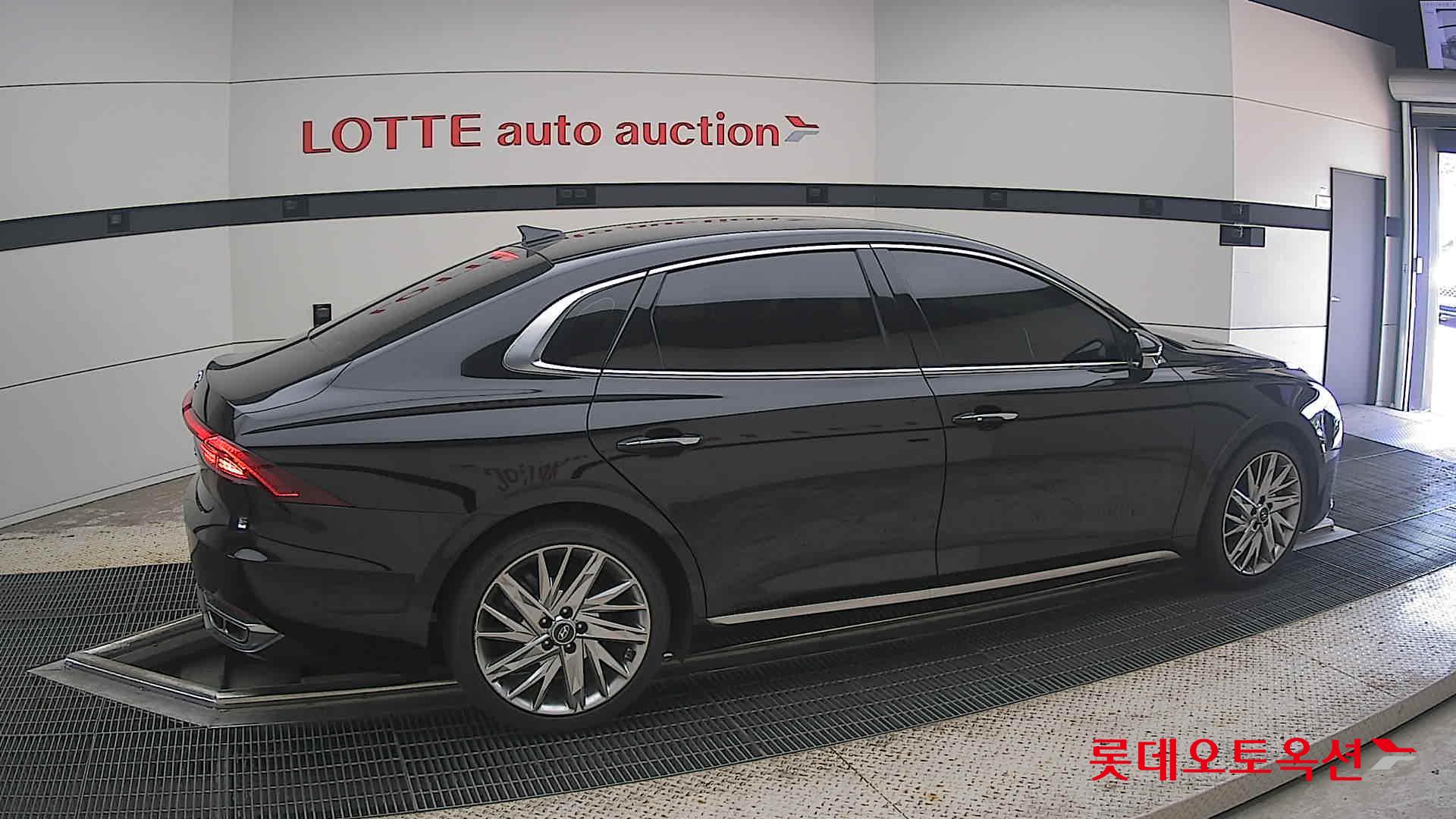 2022 - hyundai grandeur